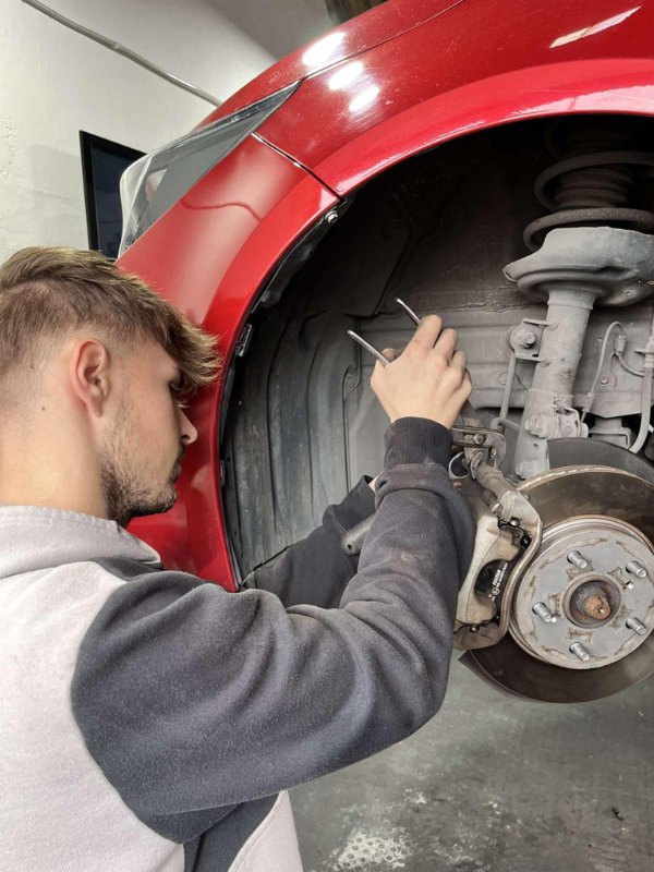 6b6e974d-1ec2-44ca-8330-e3b75c92e6ef