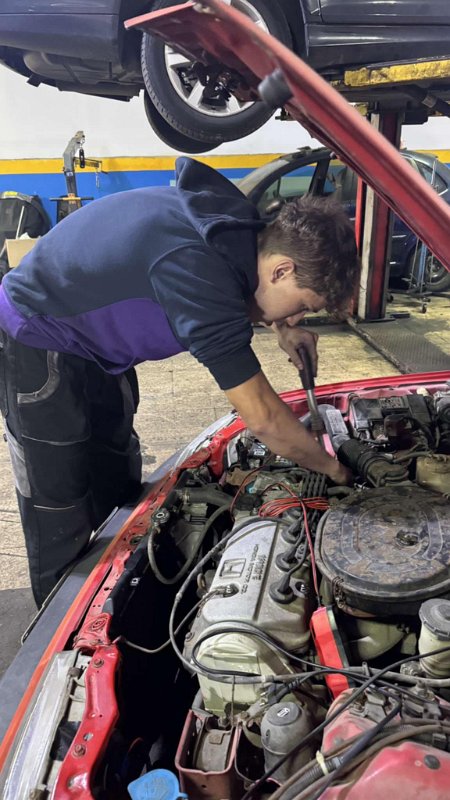 93c7f968-88a9-4887-8559-0d7f33557b3b