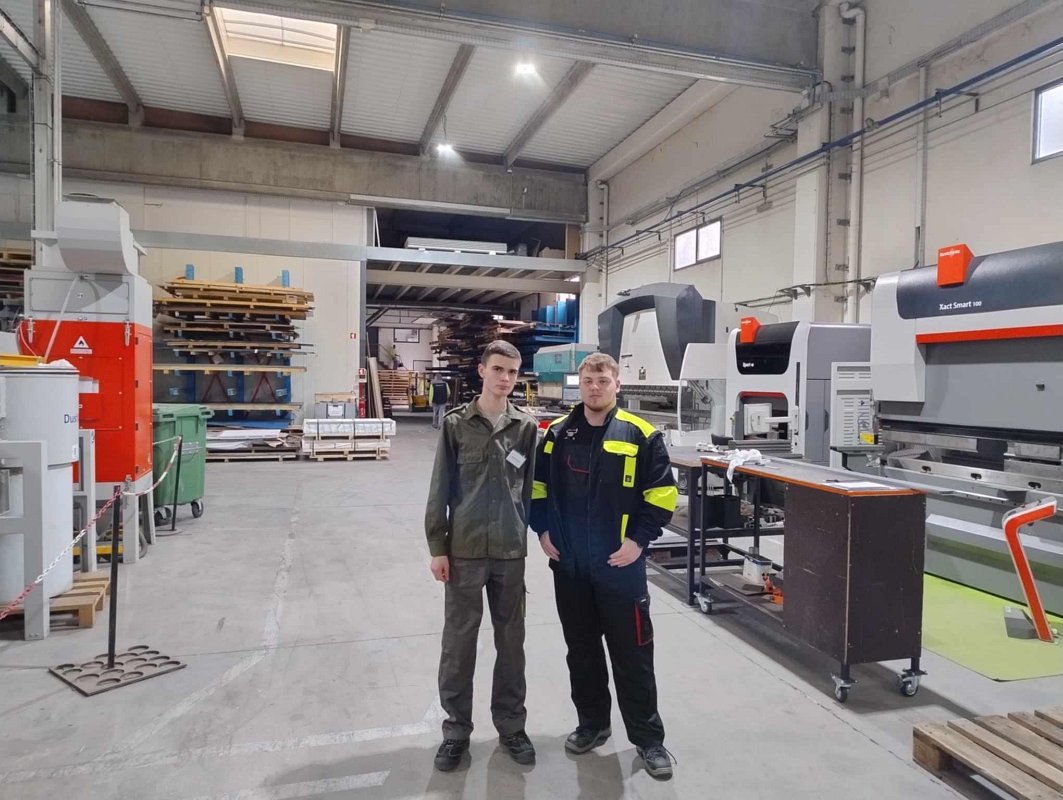 d57525a1-a8c9-4f6a-8a00-90006700268c