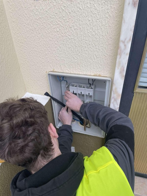 d7b0ff69-7ad2-41d3-8484-3a84121bbb4d