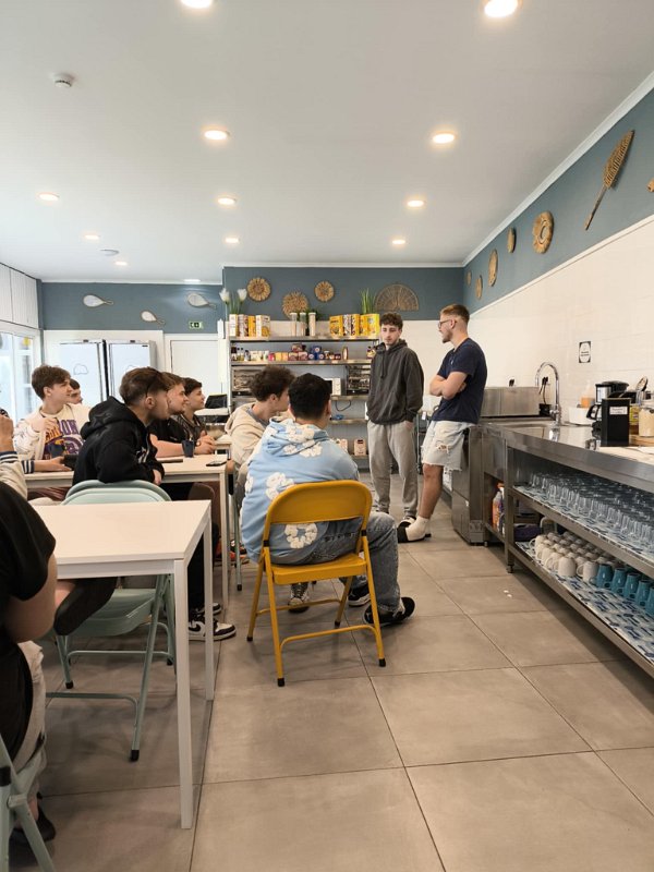 34c1f7ba-3e8a-4c90-8005-feebe7cff5a1