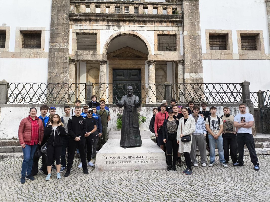 81902d95-d6bf-4b6e-9e43-abce5d790499